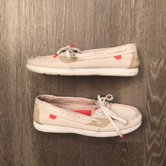 sperry shoresider boat shoe